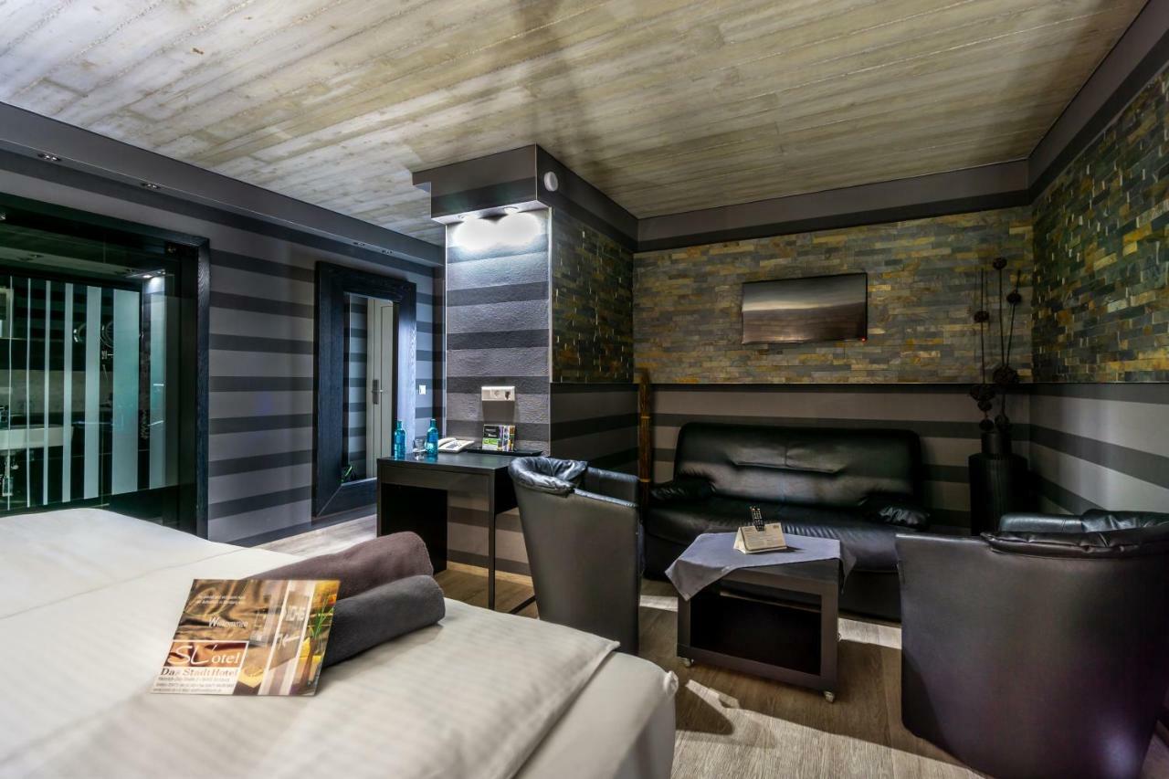 Sl'Otel - Das Stadthotel - Voll Klimatisiert Bernburg Exterior foto